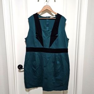 Green Sleeveless Lapel Dress
